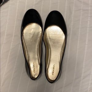 Xhilaration flats
